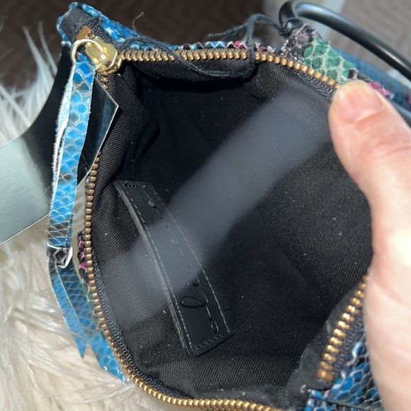 NWT OlivEve Laive Ring clutch - Picture 5 of 5